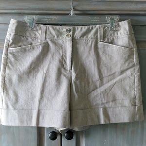 Donated 1/5 - WHBM Shorts with pinstripe sz 4